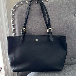 Large Tory Burch Tote. Gently used.